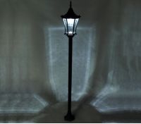 Deluxe Outdoor Solar-Powered Garden Lamp