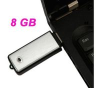 V01 Mini U Disk Digital Voice Recorder Key Chain - Black (8GB)