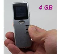 E900 1.0" LCD Voice Recorder with MP3 Music Player - Silver (4GB)