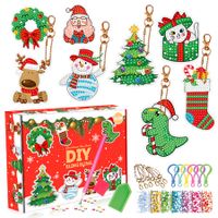 Christmas Diamond Painting Keychain DIY Hanging Diamond Art Kits Diamond Ornaments for Kids Christmas Crafts Family Decor