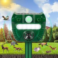 Outdoor Ultrasonic Animal Repeller, Solar Animal Repeller Waterproof with Motion Detection and Flashing Strobe Light Sensor for Cats, Deer, Skunks