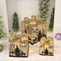 Set of 3 Christmas Light Gift Boxes Decorations LED Light Up AAA Battery Power Tree Ornament Indoor Outdoor Holiday Party Home Yard Size 15CM 20CM 25CM