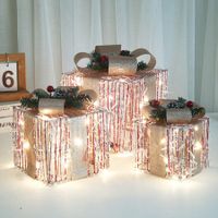 Set of 3 Christmas Light Gift Boxes Decorations LED Light Up AAA Battery Power Tree Ornament Indoor Outdoor Holiday Party Home Yard Size 15CM 20CM 25CM