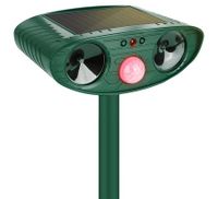 Waterproof Solar Ultrasonic Animal Repellent: Keep Pests Rat Squirrel Deer Rabbit Dog Cat Away from Your Yard