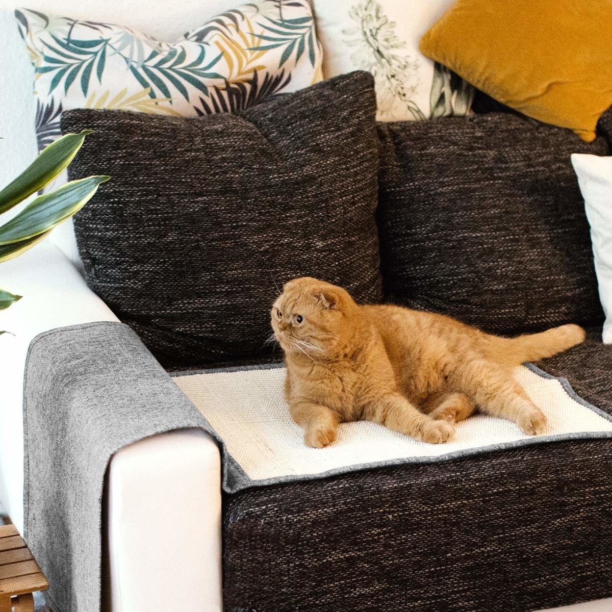 2pcs Cat Scratch Mats Sofa Protector Natural Sisal Furniture Protector Scratching Pads for Cats Col.LtGray