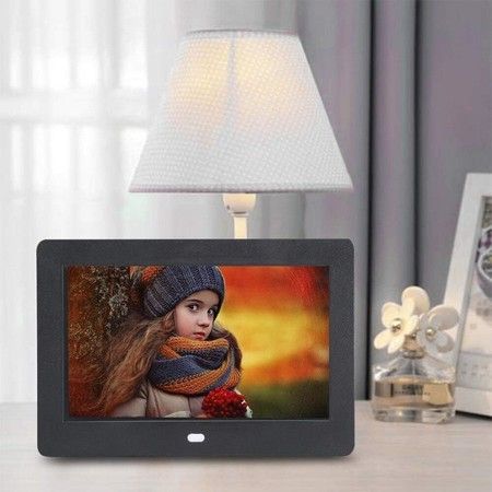 Digital 10-Inch Picture Frame with USB and TF Card Support (Black)