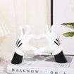 Mouse Gesture Heart Hands Sculpture Decoration, Cute Love Statue Finger Home Decor, Shelf Decor, Love Hand