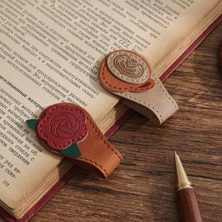 2PCS Vintage Magnetic Leather Bookmark,Leather Magnetic Bookmarks for Women,Magnetic PU Bookmarks Clip Book Accessories